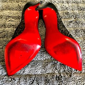 Christian louboutin limited edition black lace pumps